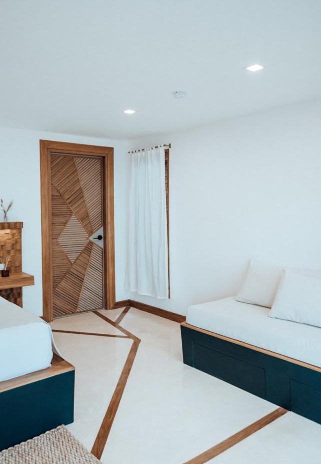 Maison Bukana - King Suite General Luna  Extérieur photo